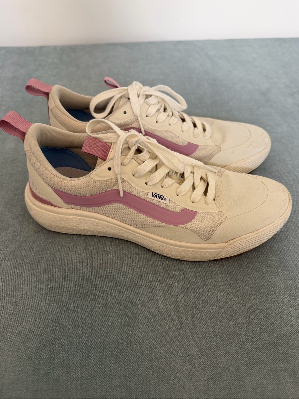 Women’s Vans Ultra Range size 8.5